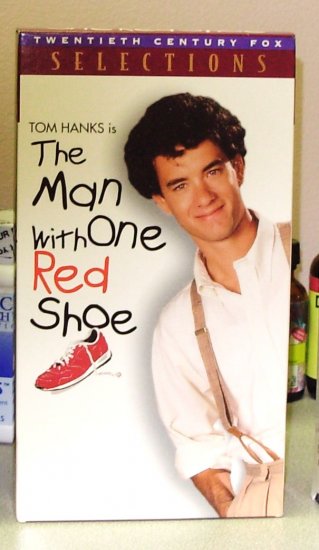 THE MAN WITH ONE RED SHOE VHS MOVIE STARRING TOM HANKS JIM BELUSHI ...