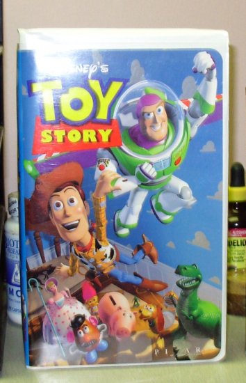 TOY STORY VHS MOVIE STARRING WOODY AND BUZZ LIGHTYEAR COMEDY ANIMATION ...