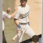 1993 Leaf Baseball Card #188 Robin Yount NM
