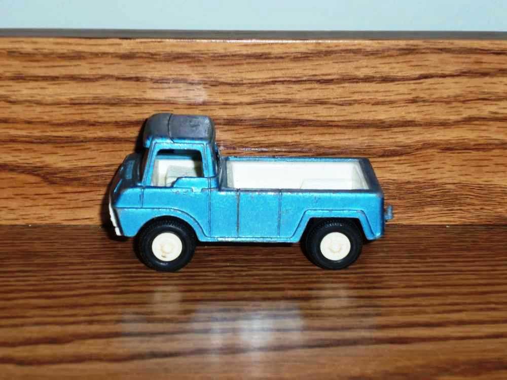 1969 tootsie toy pickup truck