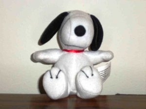 Wendy's 2006 Peanuts Snoopy Kids Meal Toy No Swing Tag Loose Used