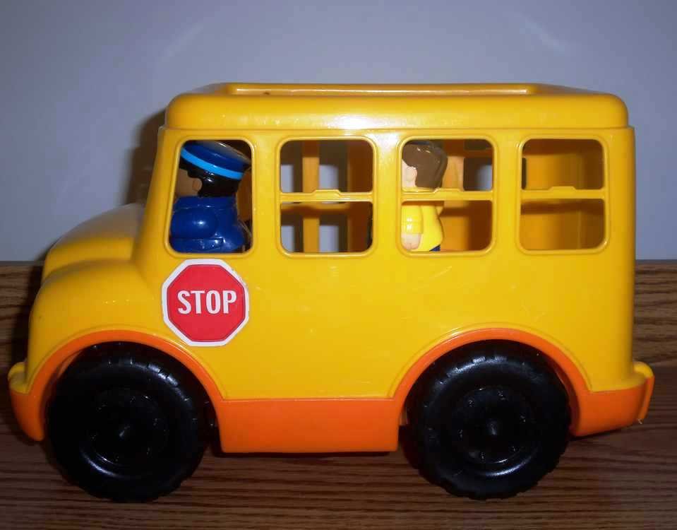 Mega Bloks School Bus 2001 with Figures Loose Used