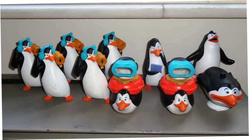 McDonalds Penguins of Madagascar 2010 Happy Meal Toys Lot 