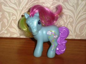 McDonald's 2008 My Little Pony Rainbow Dash Happy Meal Toy 