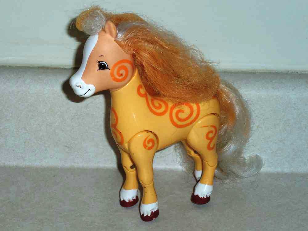 strawberry shortcake horse toy