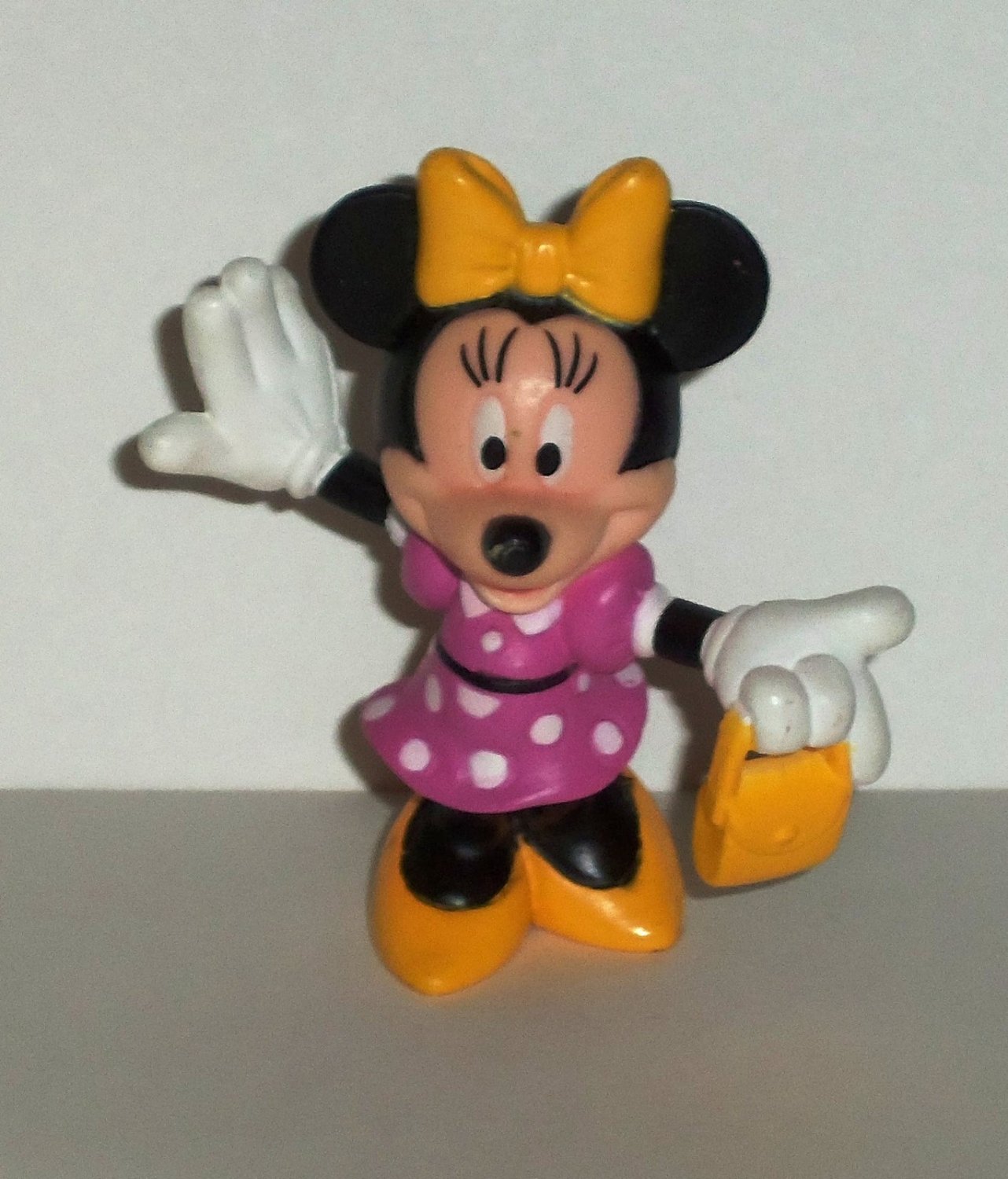 Cake Topper Party Supplies Details about   NEW Disney Minny Mouse PVC Plastic Figure 