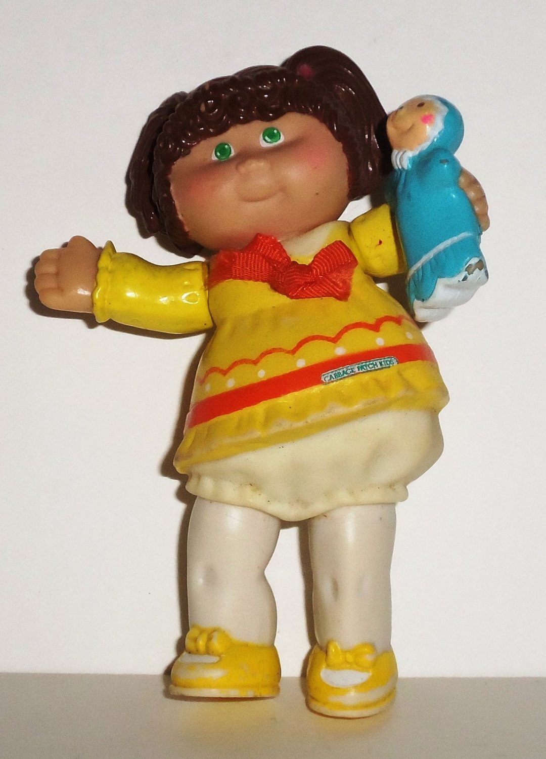 Cabbage Patch Kids 1984 Brown Haired Girl in Yellow Dress Poseable