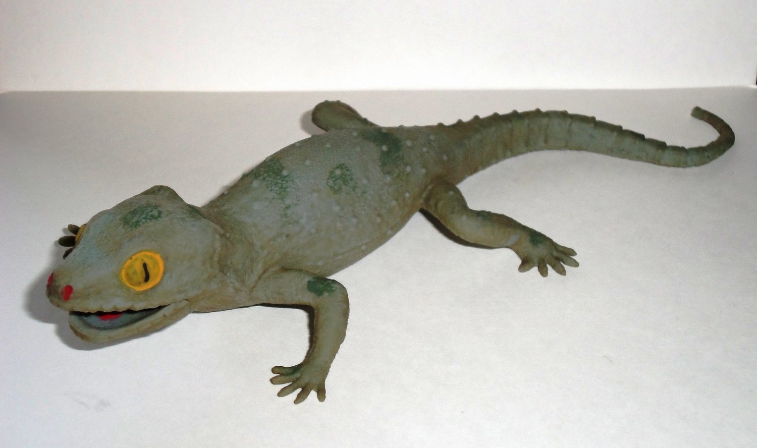 Toys For Lizards 2
