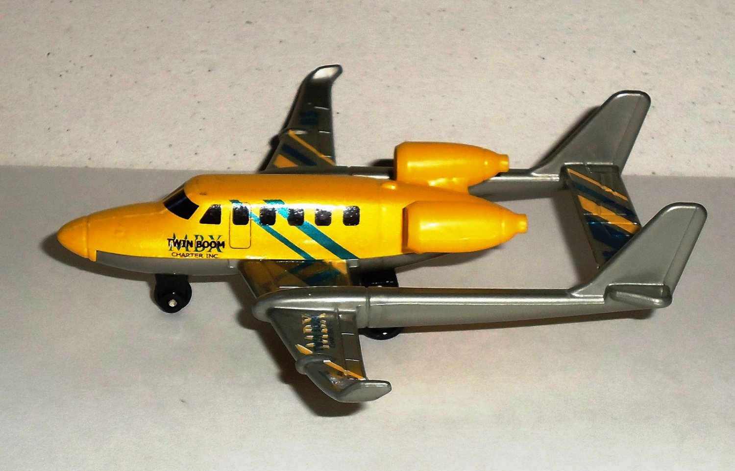 Matchbox Sky Busters 2009 Twin Boom Yellow Diecast Toy Airplane Skybusters Loose Used