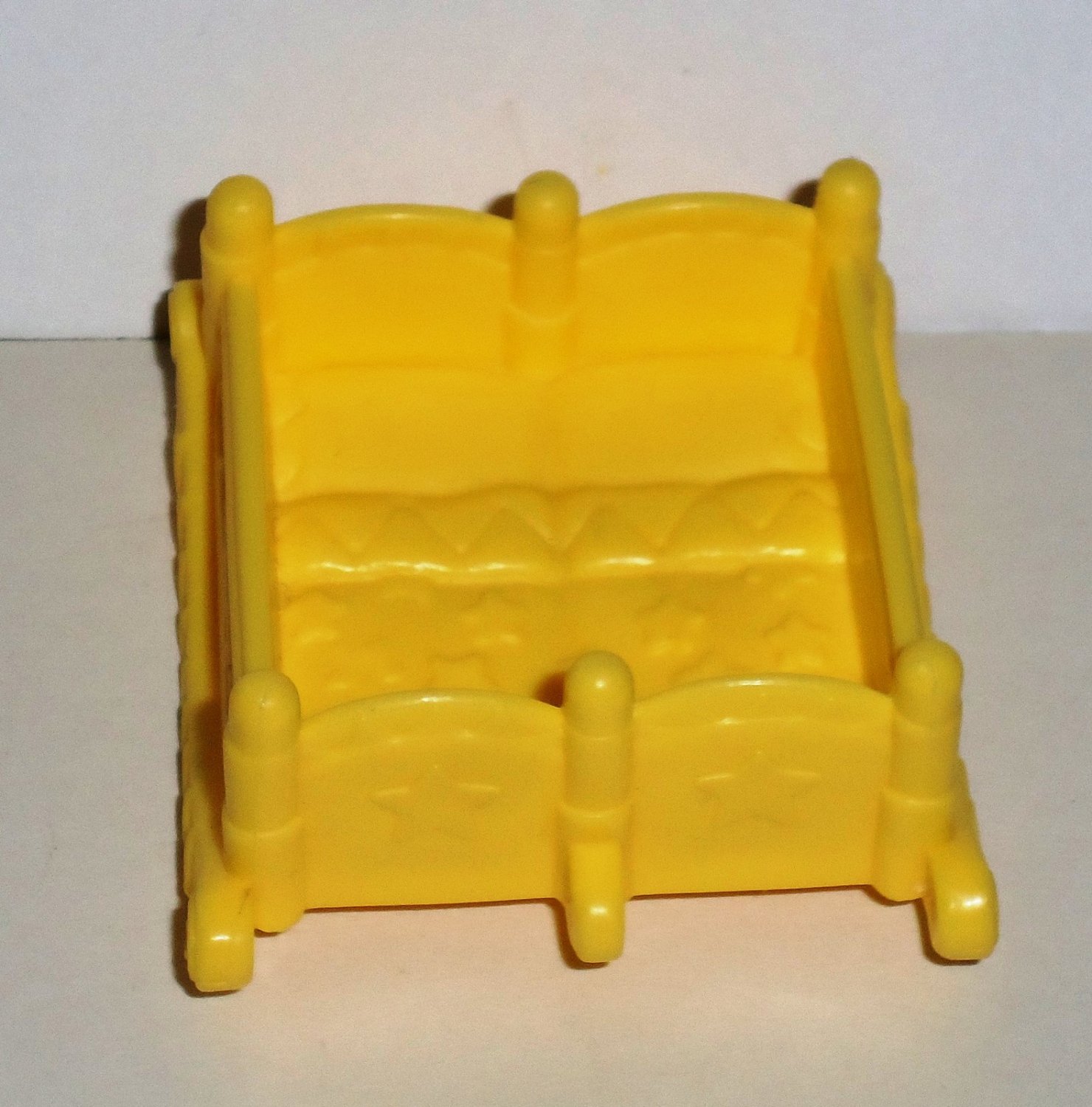 FisherPrice Baby Bed from Dora the Explorer Lets Go Adventure Big