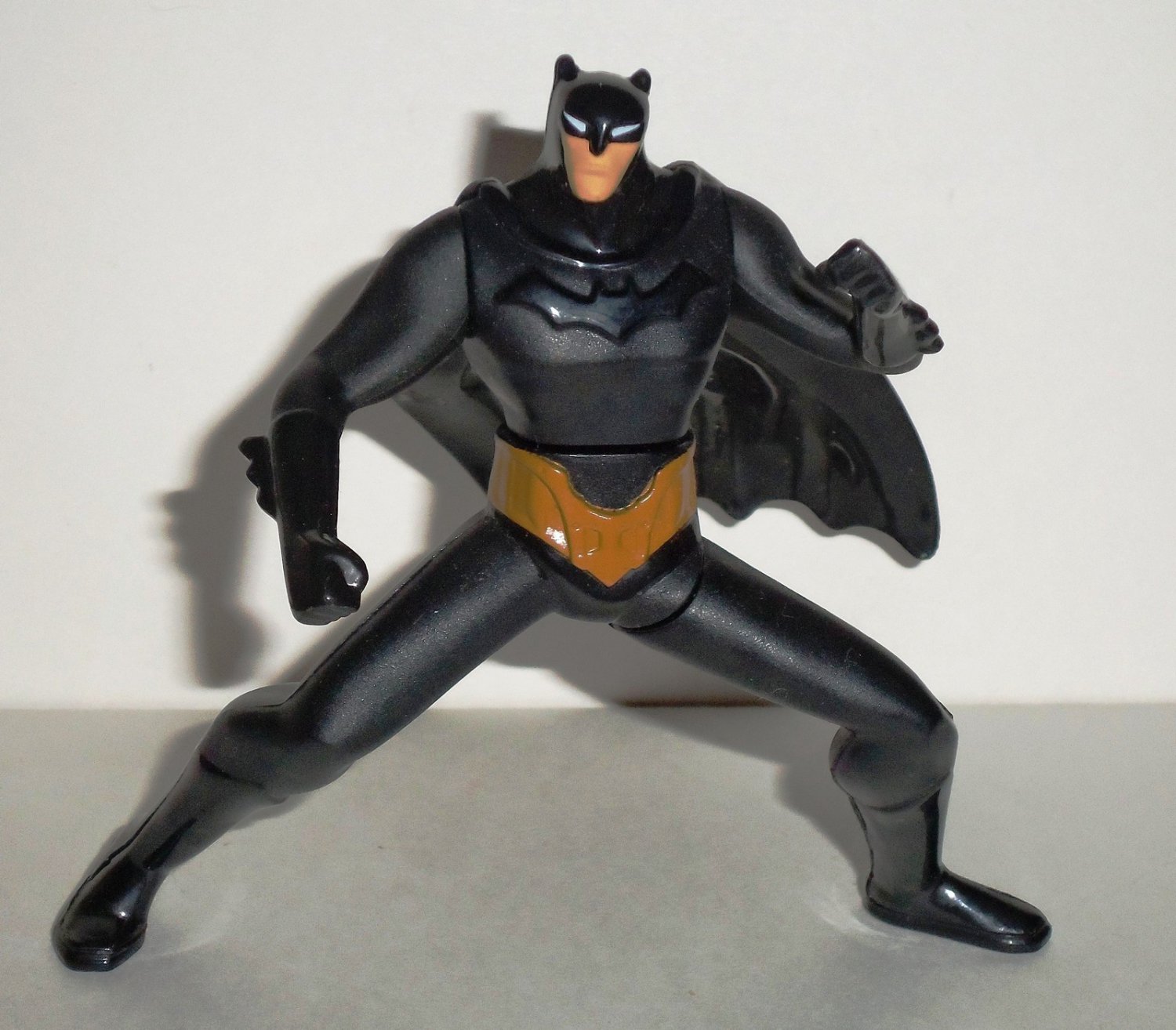 McDonald's 2013 Beware the Batman Action Batman Figure Happy Meal Toy Loose  Used