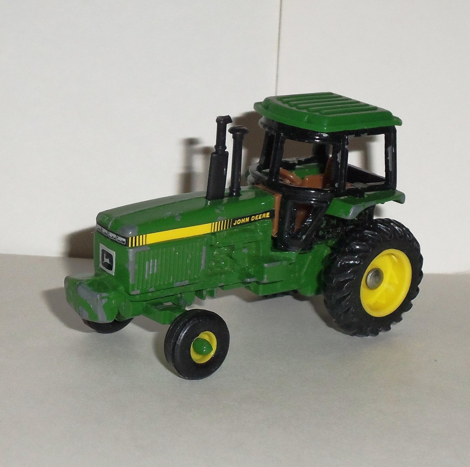 ertl radio controlled john deere 9520