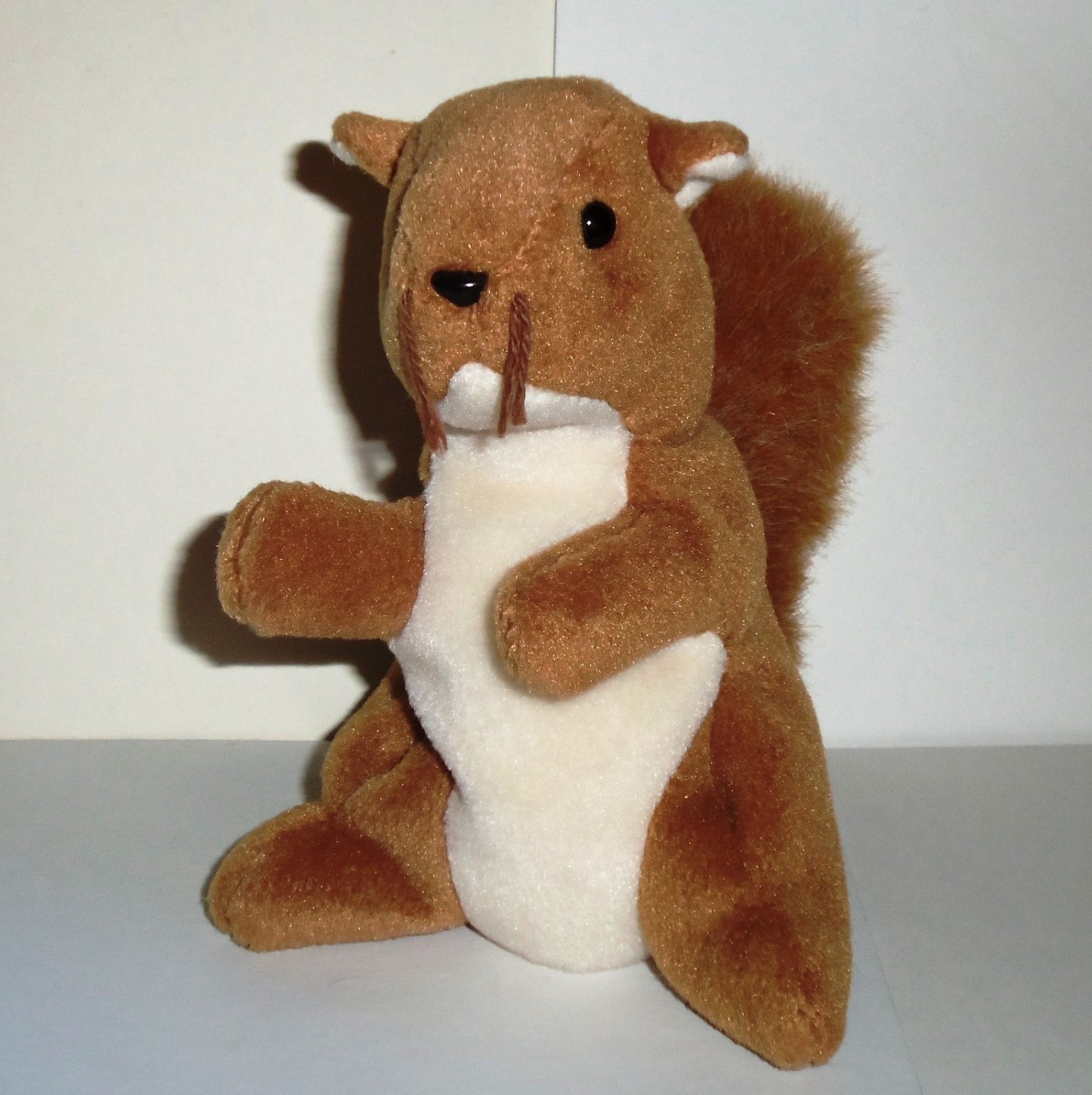 Ty Beanie Babies Nuts the Squirrel No Swing Tag Loose Used
