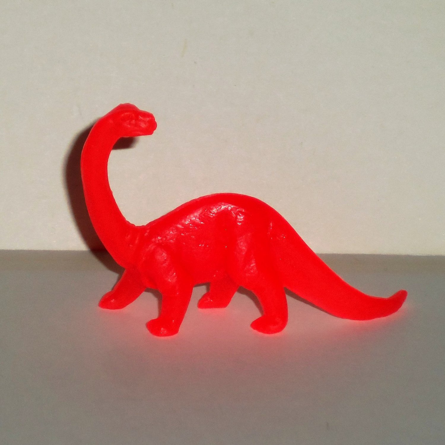 Brontosaurus Apatosaurus Bright Red 2.75