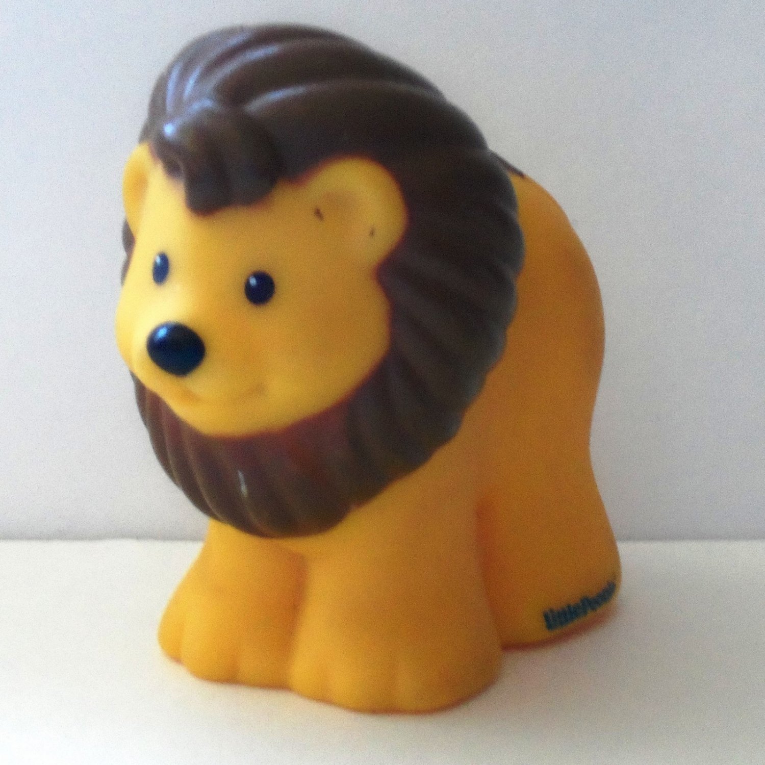 Fisher Price Little People Ark Zoo Lion Male Female Brown Pair 