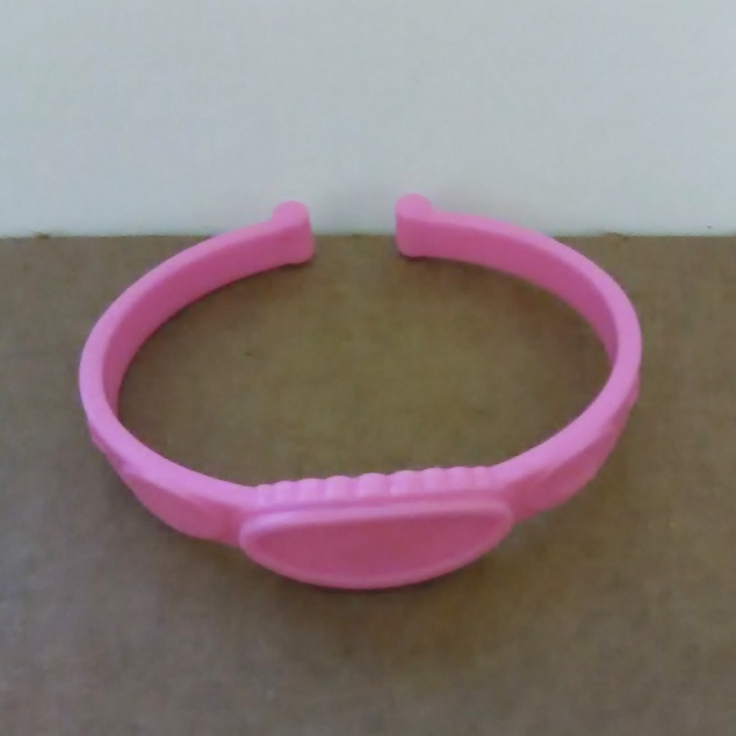 McDonald's 2011 Littlest Pet Shop Pink Bracelet from Ladybug Happy Meal Toy Hasbro Loose Used