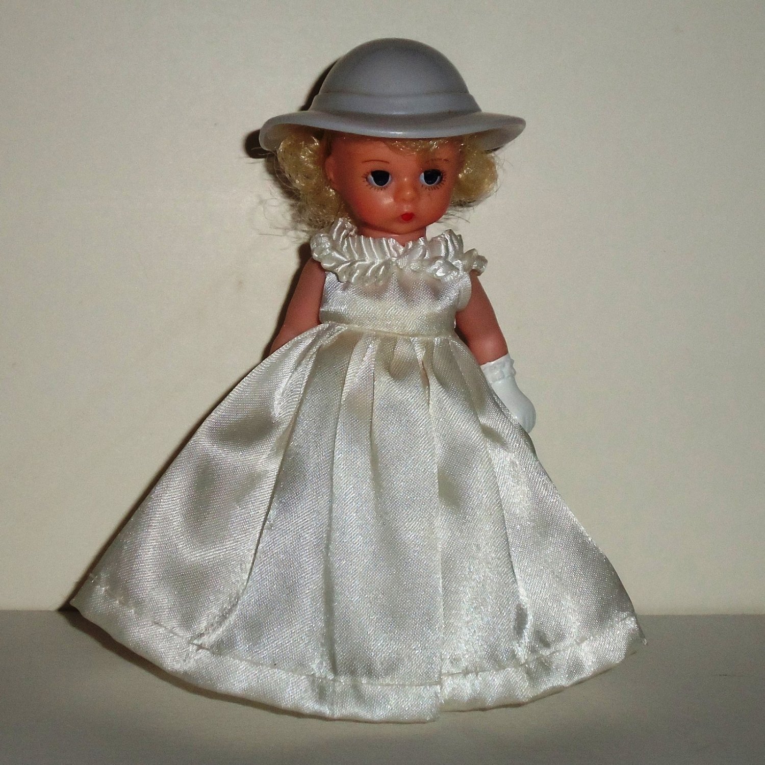 madame alexander mcdonald's dolls list