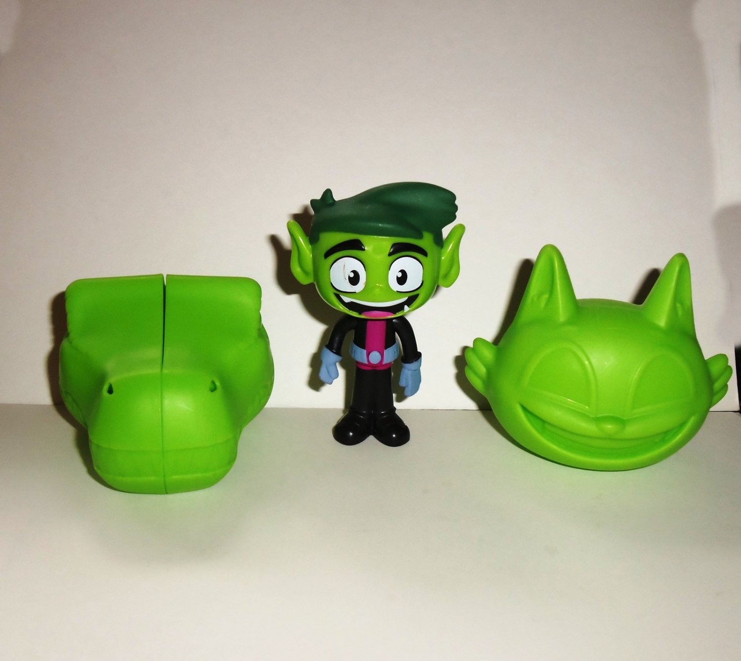 McDonald's 2017 Teen Titans Go Beast Boy Figure and Heads Happy Meal ...