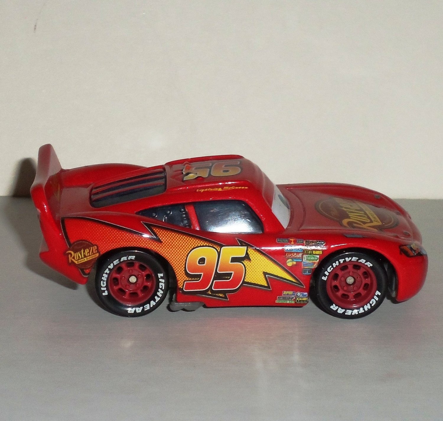 Disney Pixar Cars Lightning McQueen Diecast Car Mattel Loose Used