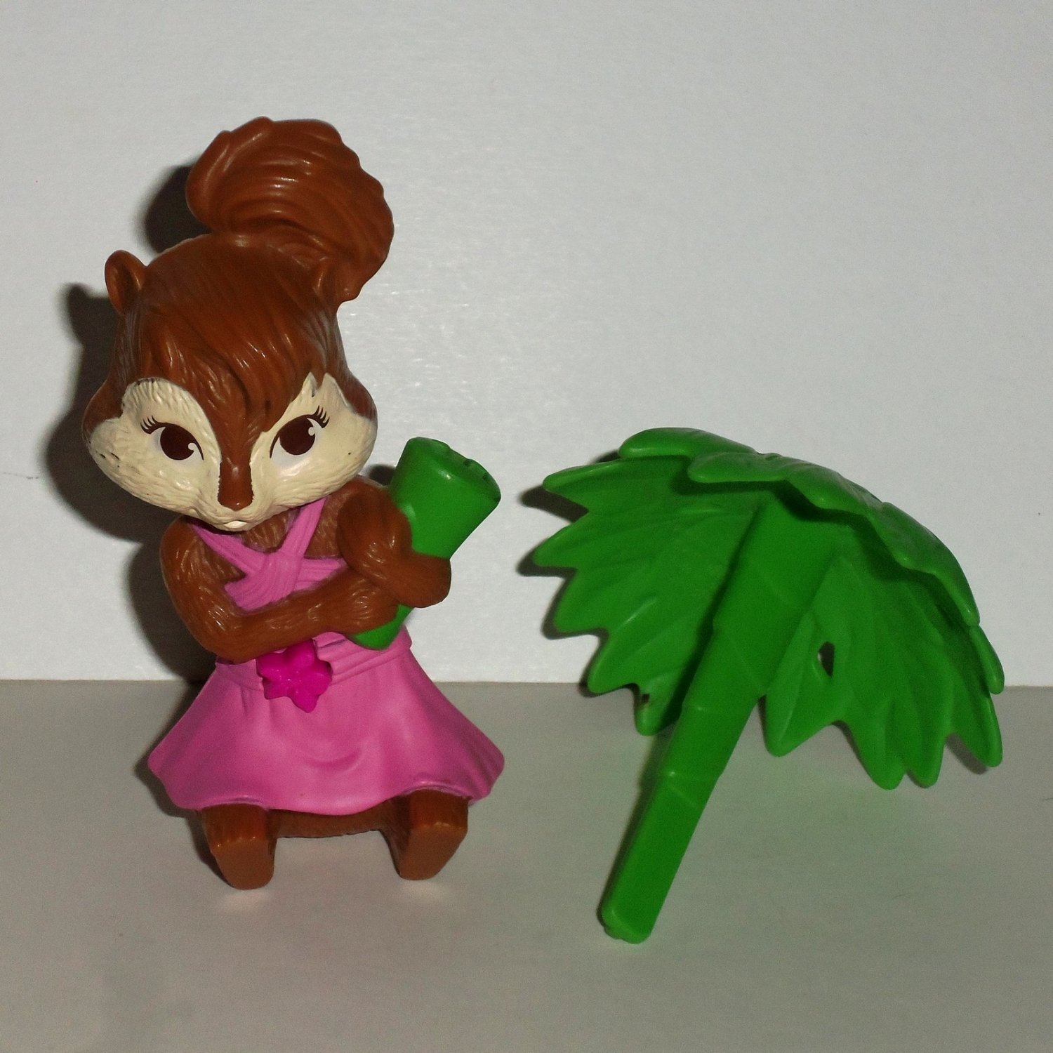 Mcdonald S 2011 Alvin And The Chipmunks Chipwrecked Brittany Happy Meal