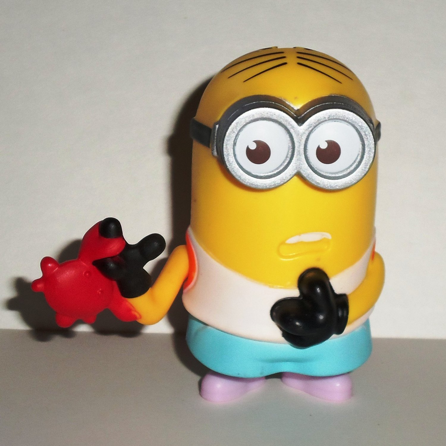 despicable me happy meal toys