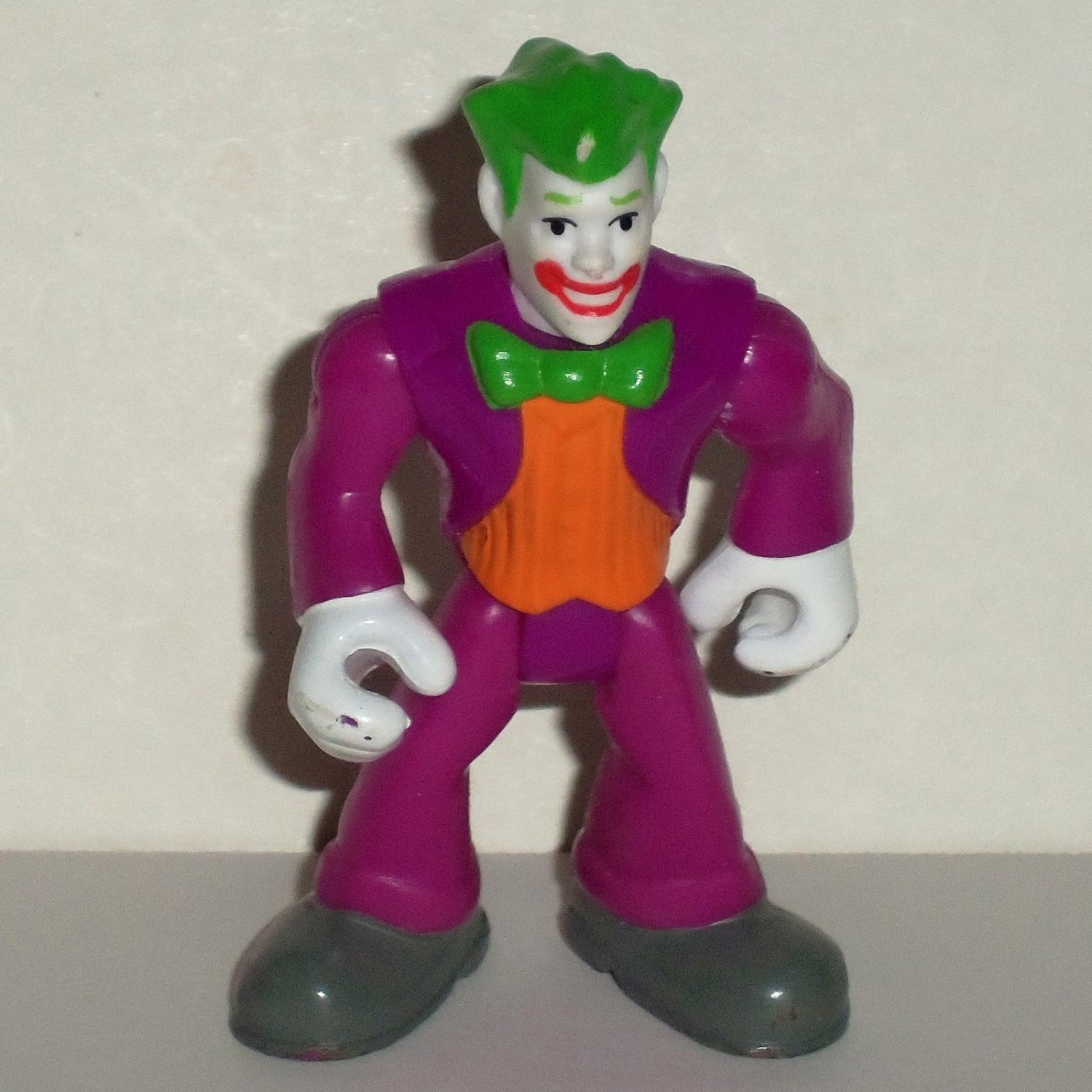 FISHER PRICE IMAGINEXT JOKER WITH ACCESSORY LOOSE 