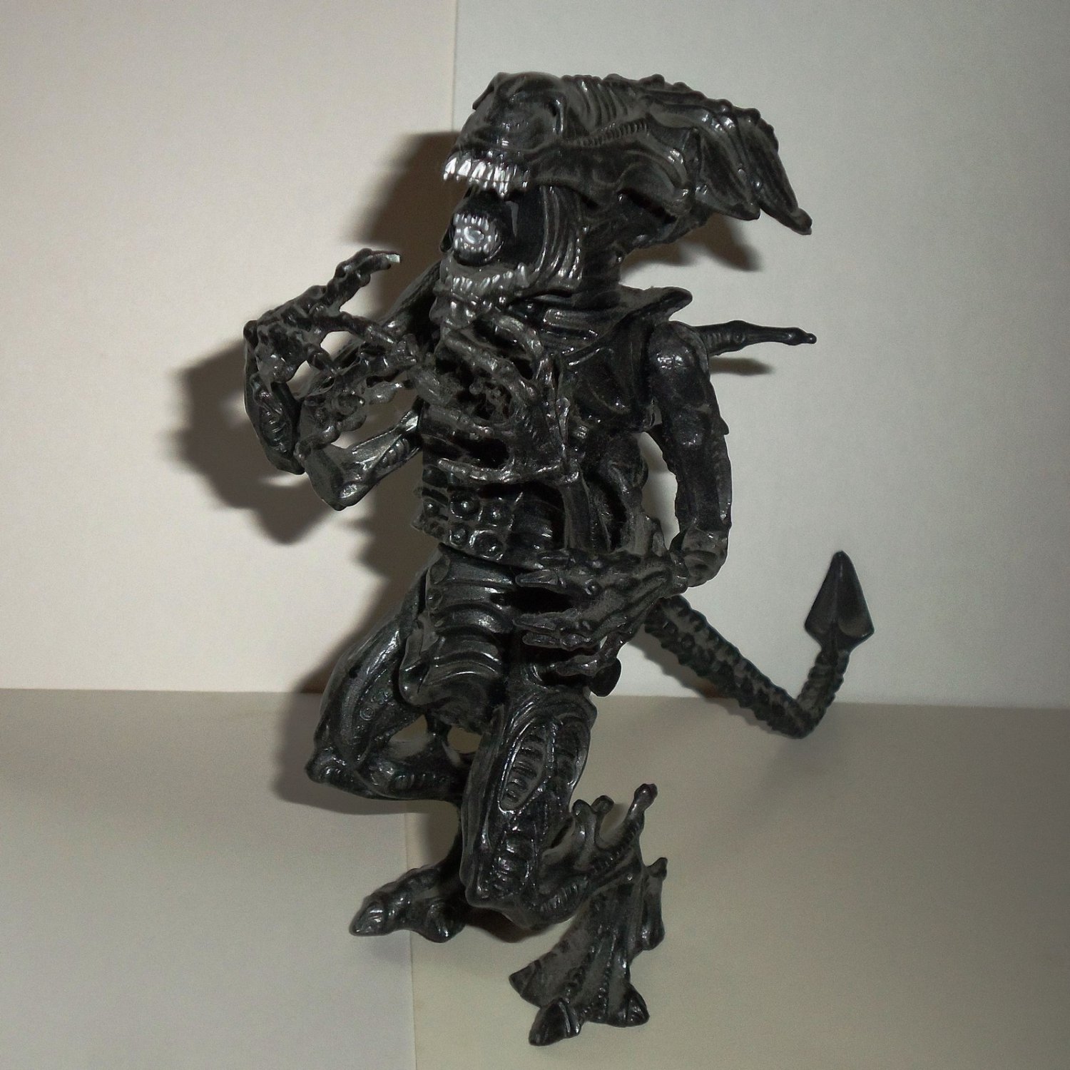 Kenner 1992 Aliens Alien Queen Action Figure Loose Used