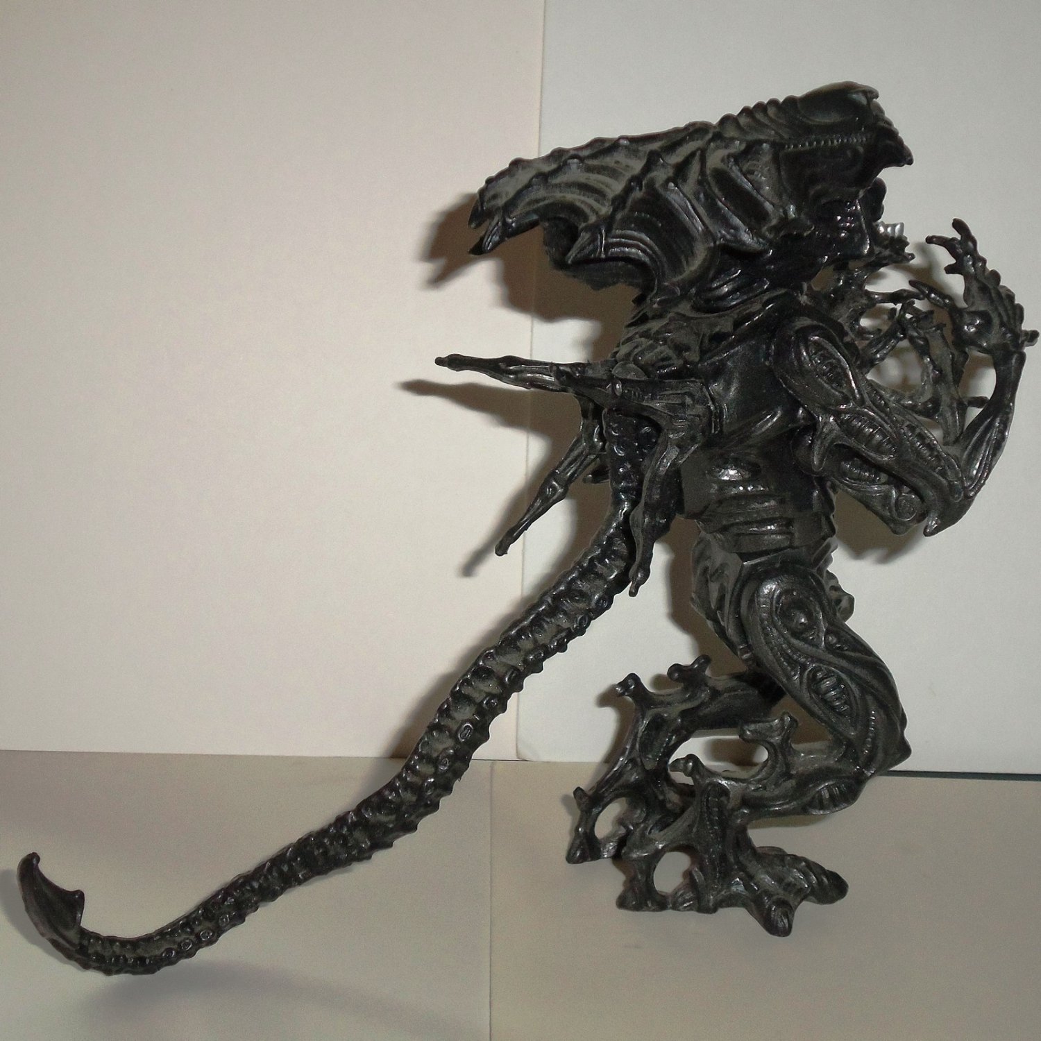 Kenner 1992 Aliens Alien Queen Action Figure Loose Used