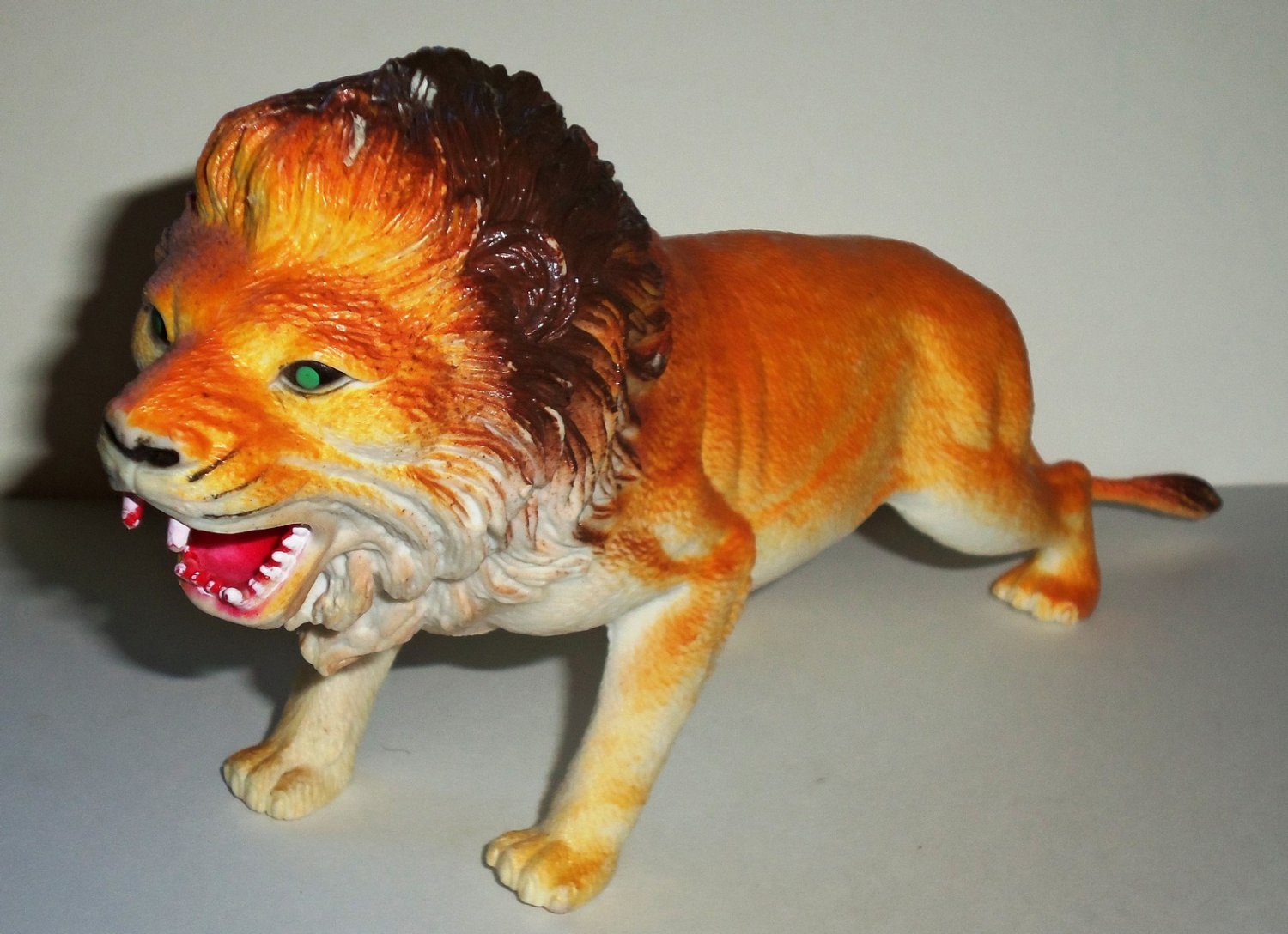 lion toy basket