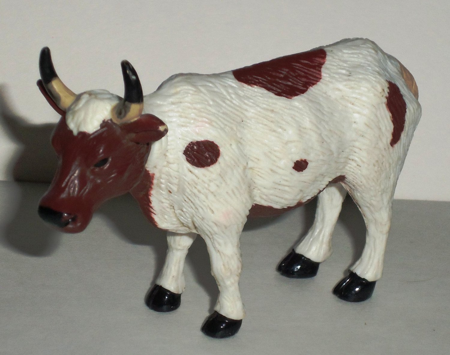 blue frog toys cow