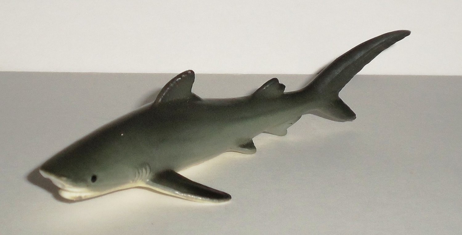 Safari Ltd. Shark Plastic Toy Animal Figure Loose Used