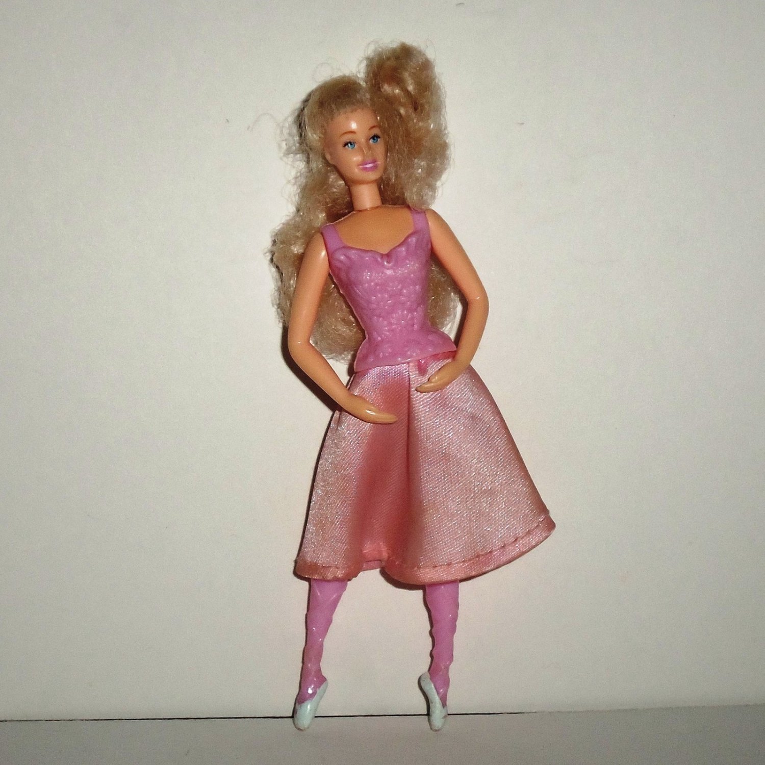 2001 Barbie Toy From Mcdonald’s # 5 Nutcracker Barbie 