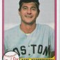 1981 Fleer Baseball Card #221 Carl Yastrzemski Boston Red Sox