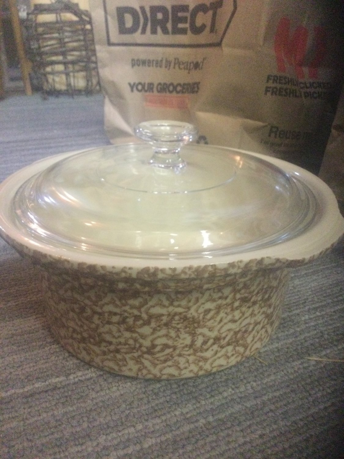 Henn Workshops brown sponged 2 quart casserole (crock pot)