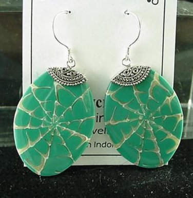 New Natural Shell  Inlay Sterling Silver Earrings Green
