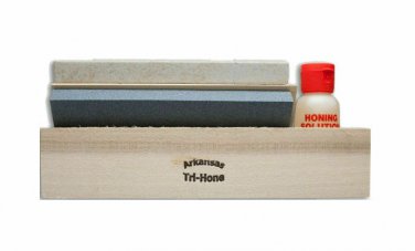 New Arkansas 4" Tri Hone Sharpenerand Honing Oil