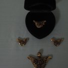 C006: Brown Swarovski Stone on gold Base Set