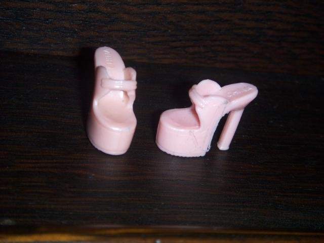 Barbie Or Tressy Size Pale Pink Platform High Heel Sandals Shoes