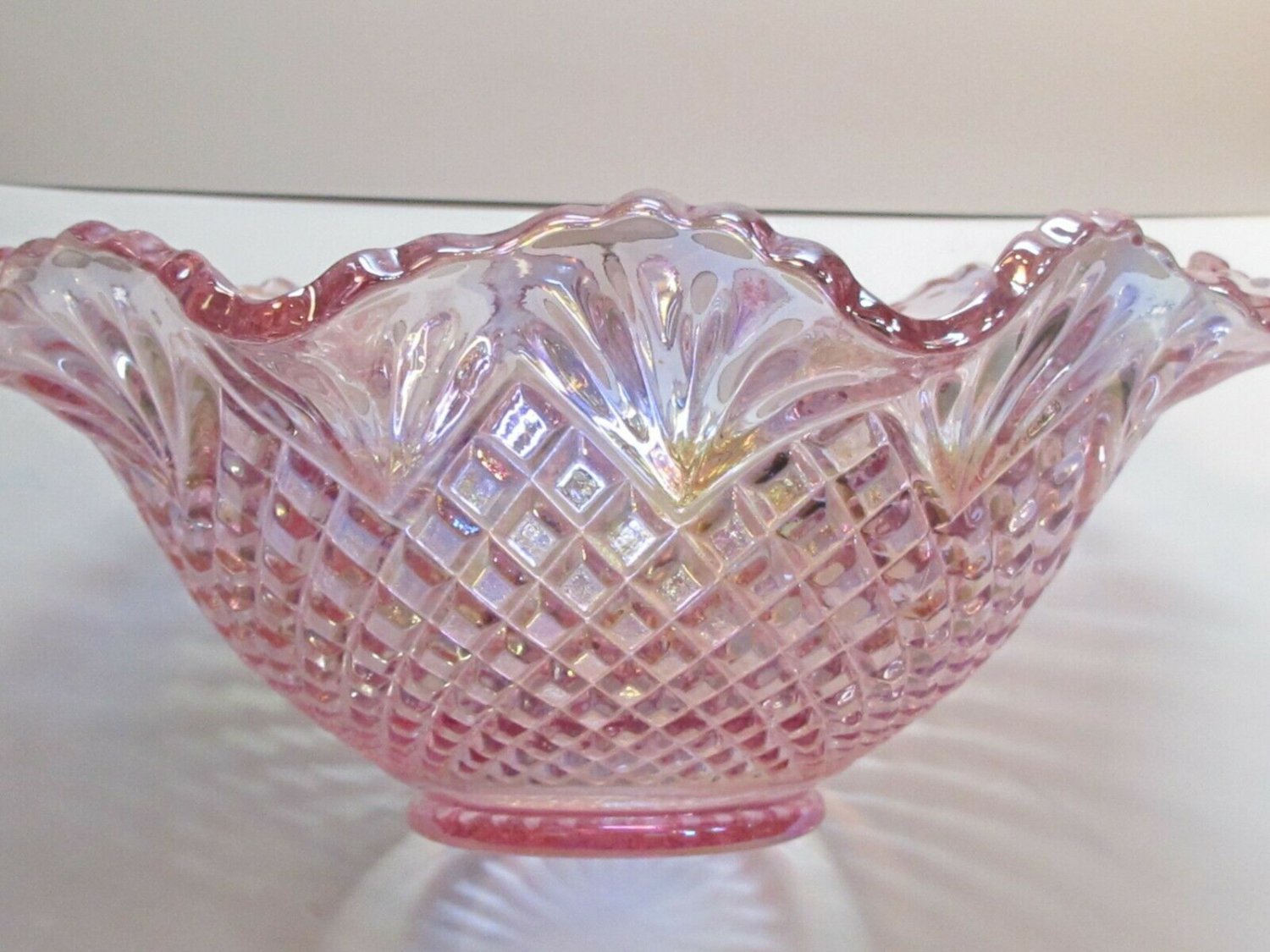 L.E Smith Glass iridescent crystal pink bowl 12.5"