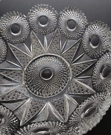Meriden Theodora cut glass bowl 9" Repaired