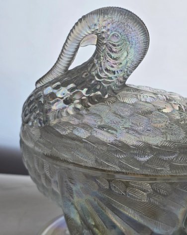 L.E Smith Glass iridescent turkey lid soup bowl