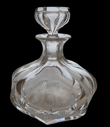 Glass perfume bottle swirl