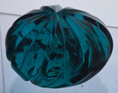Hand crafted art glass paperweight from L.E. Smith