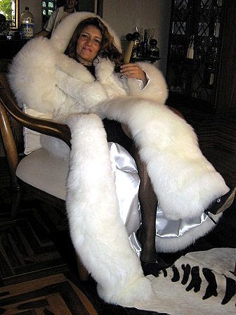 LUXURY WHITE fox Fur Full coat with Whole skins,long coat, luxury fur coat