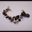 Knitted wire and glass beads bracelet