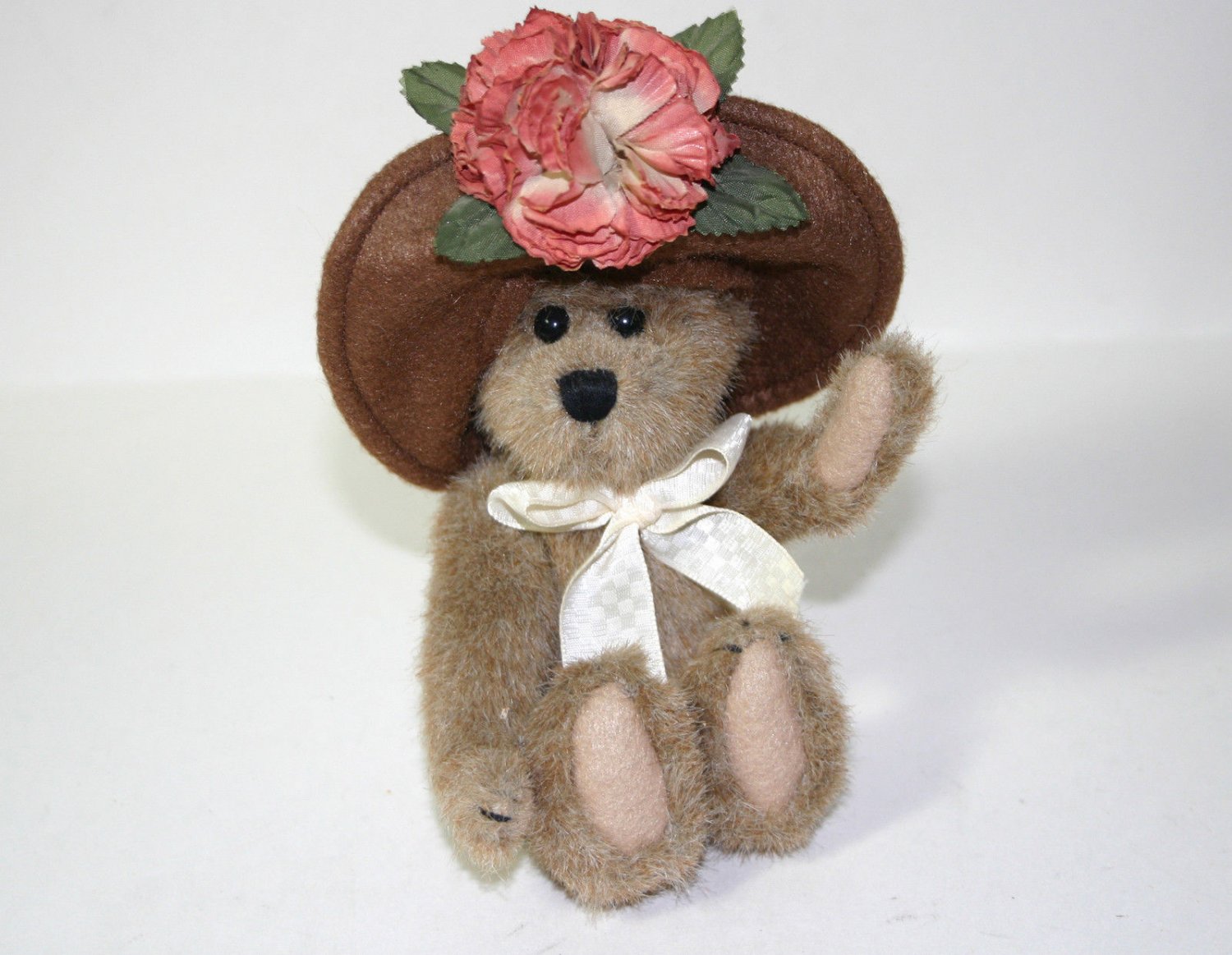 Boyds Collection JB Bean 6" Jointed Brown Bear Hat W/ Flower Ribbon 1985-99