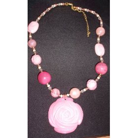 Rose Pendant Necklace