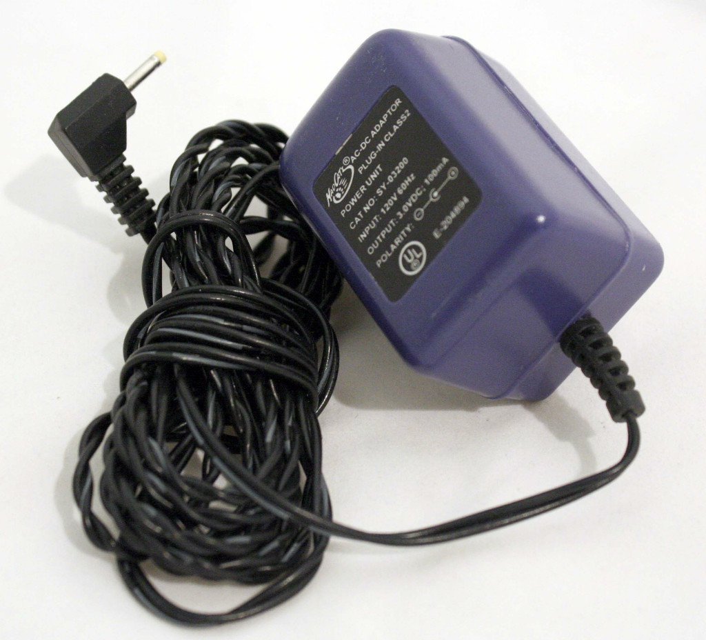 Mad Katz AC Power Supply Adapter No. SY-03200 (Refurbished)