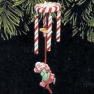 1998 Hallmark  Keepsake Ornament Merry Chime QX6692