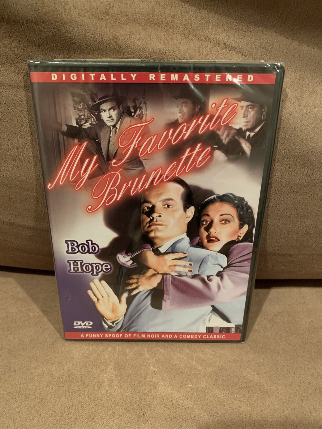 MY FAVORITE BRUNETTE DIGITALLY REMASTERED SEALED  (DVD)